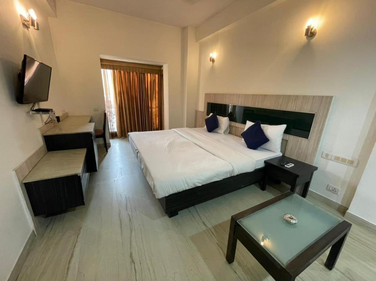 Bedchambers Serviced Apartments, Sector 40 Gurgaon Buitenkant foto